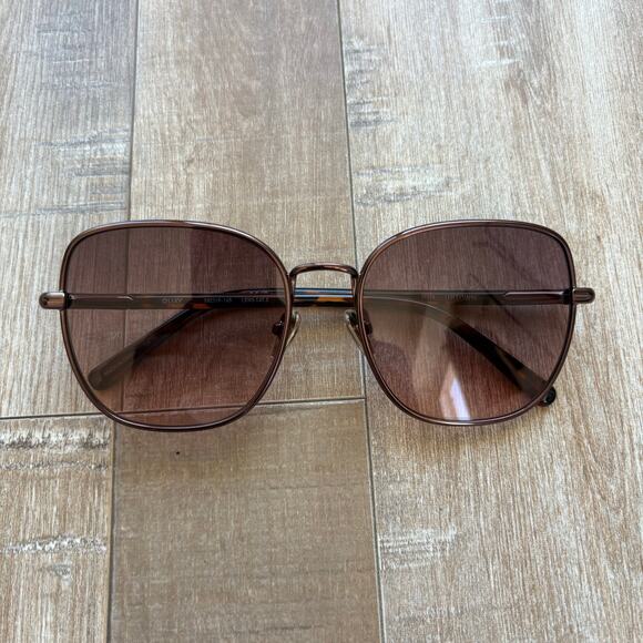 QUAY Uptown Sunglasses in Chocolate/Brown - Picture 3 of 4